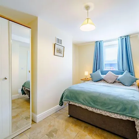 3 Bed In Oc-59384 *
