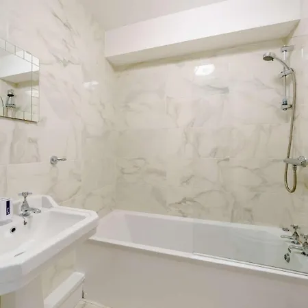 3 Bed In Oc-59384 בית נופש
